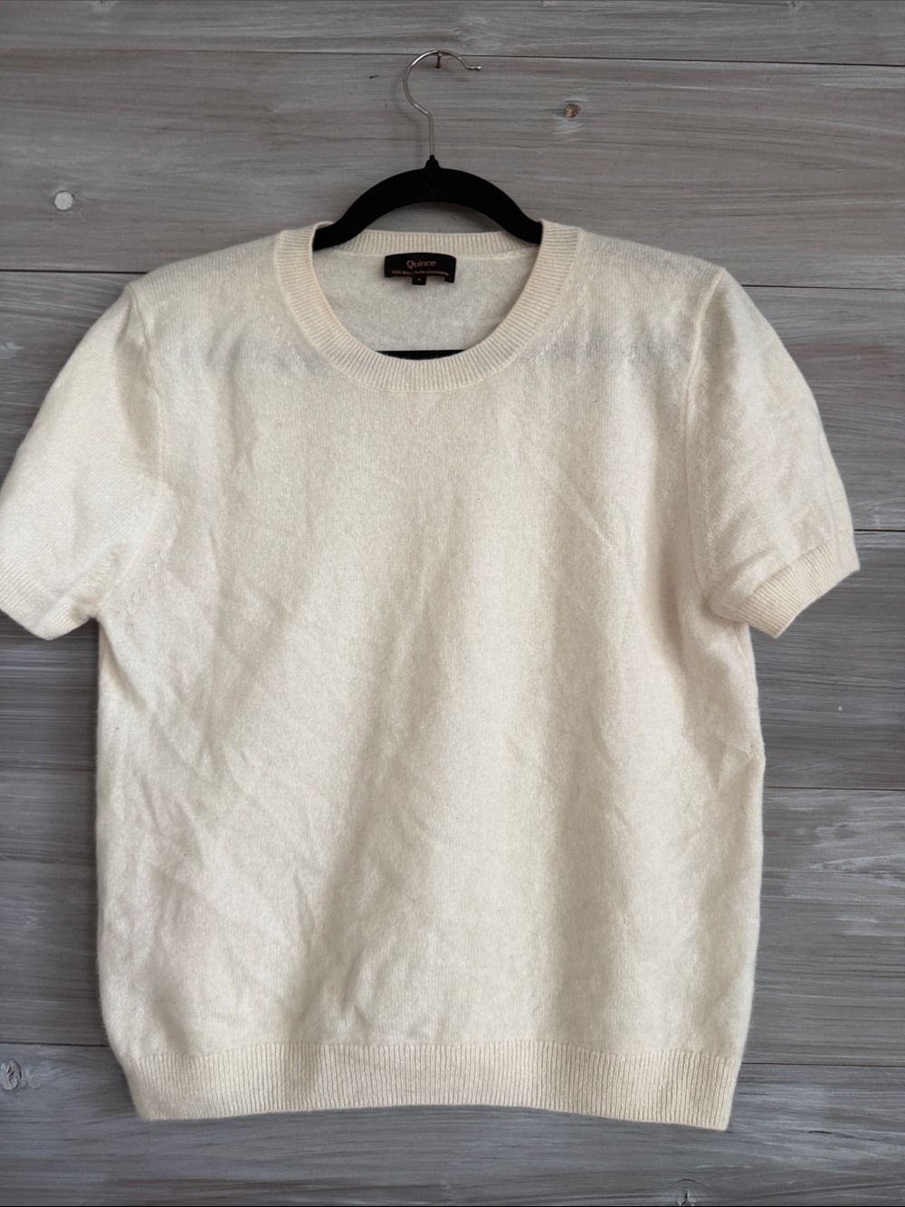 Quinn Cream Short-Sleeve Cashmere Crewneck Sweater T-shirt